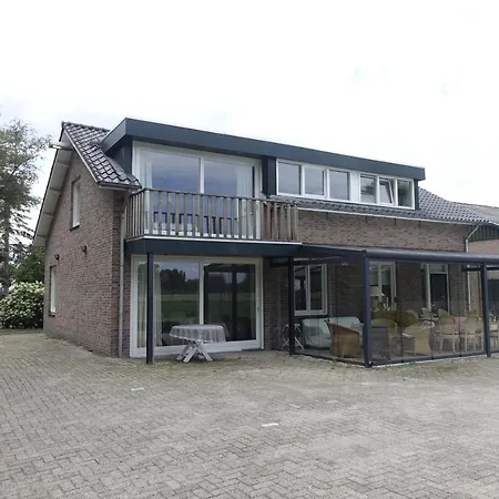 De Parelberg Alojamento de Turismo Rural Heeze